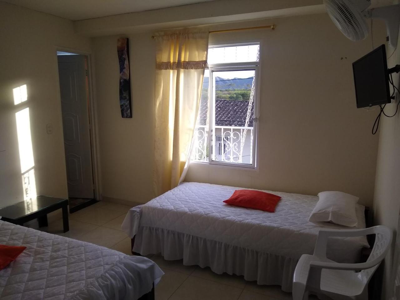 Hotel Maxim La Union  Buitenkant foto