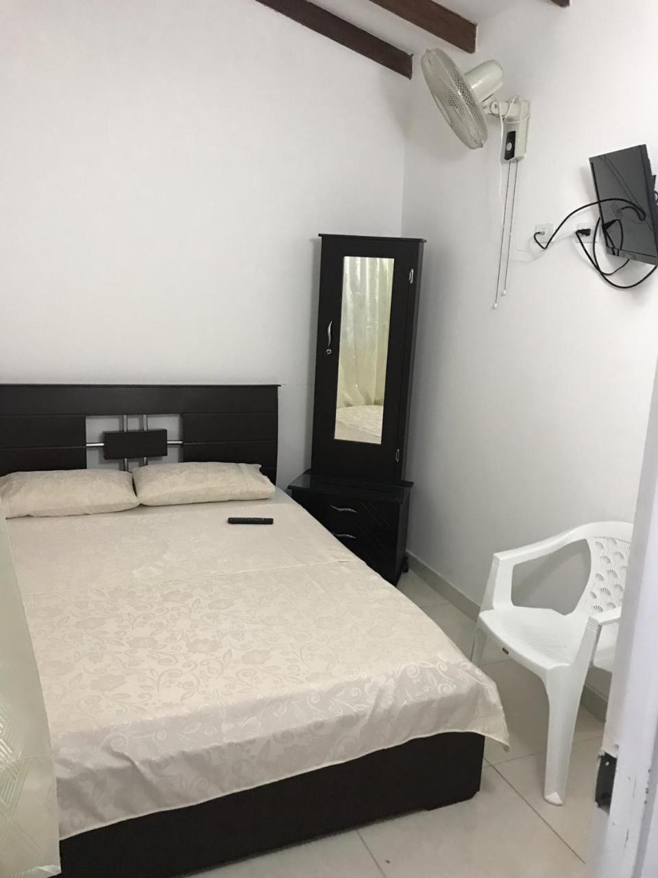 Hotel Maxim La Union  Buitenkant foto